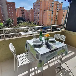 Lyrioshomes Manantiales Torremolinos